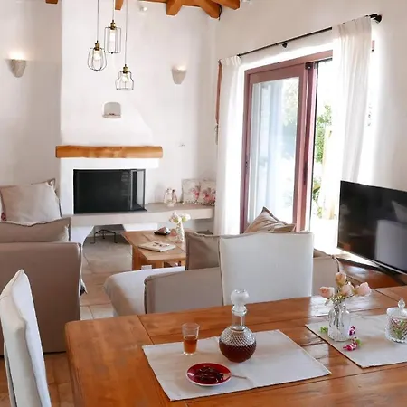 Holiday home Amapola Boutique Mit Meerzugang Phos *